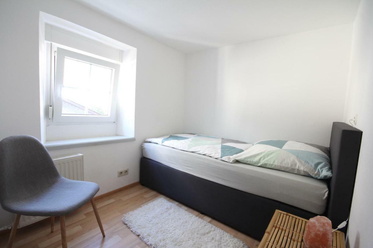 Ferienwohnung Ehlen Im Alten Winzerhaus Цельтінґен-Рахтіґ Екстер'єр фото