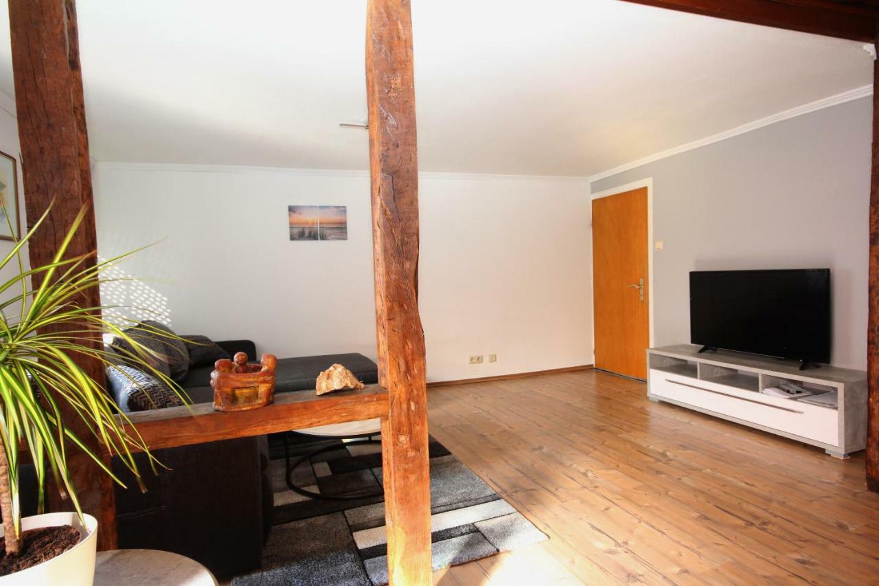 Ferienwohnung Ehlen Im Alten Winzerhaus Цельтінґен-Рахтіґ Екстер'єр фото